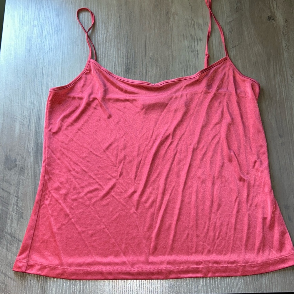 Apostrophe Women's super soft cami top Sz L in coral